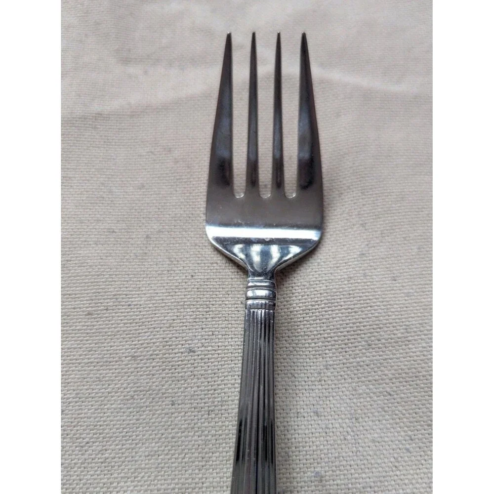 Reed & Barton CRESCENDO Stainless 18/10 Dinner Fork Glossy Flatware 7